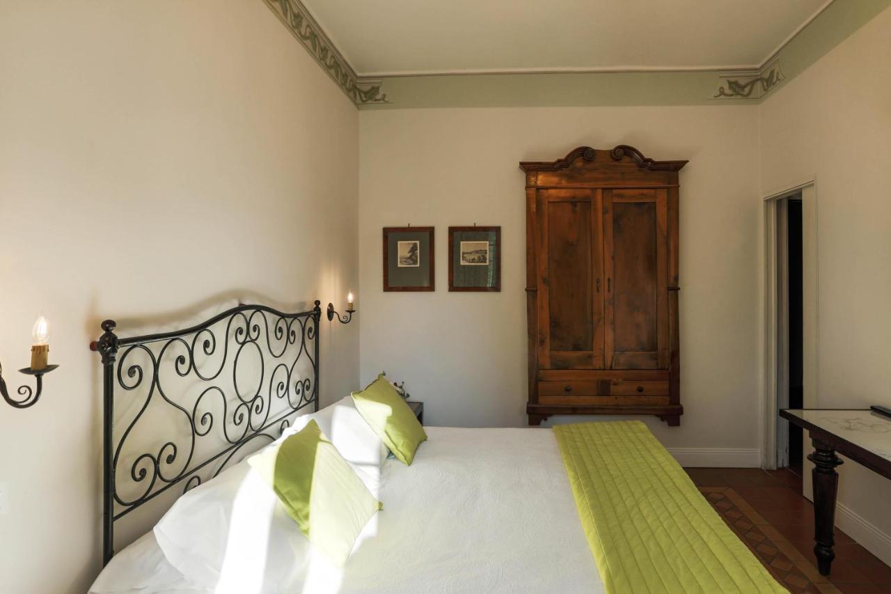 Albergo Ristorante Madonnina Cantello Exterior foto